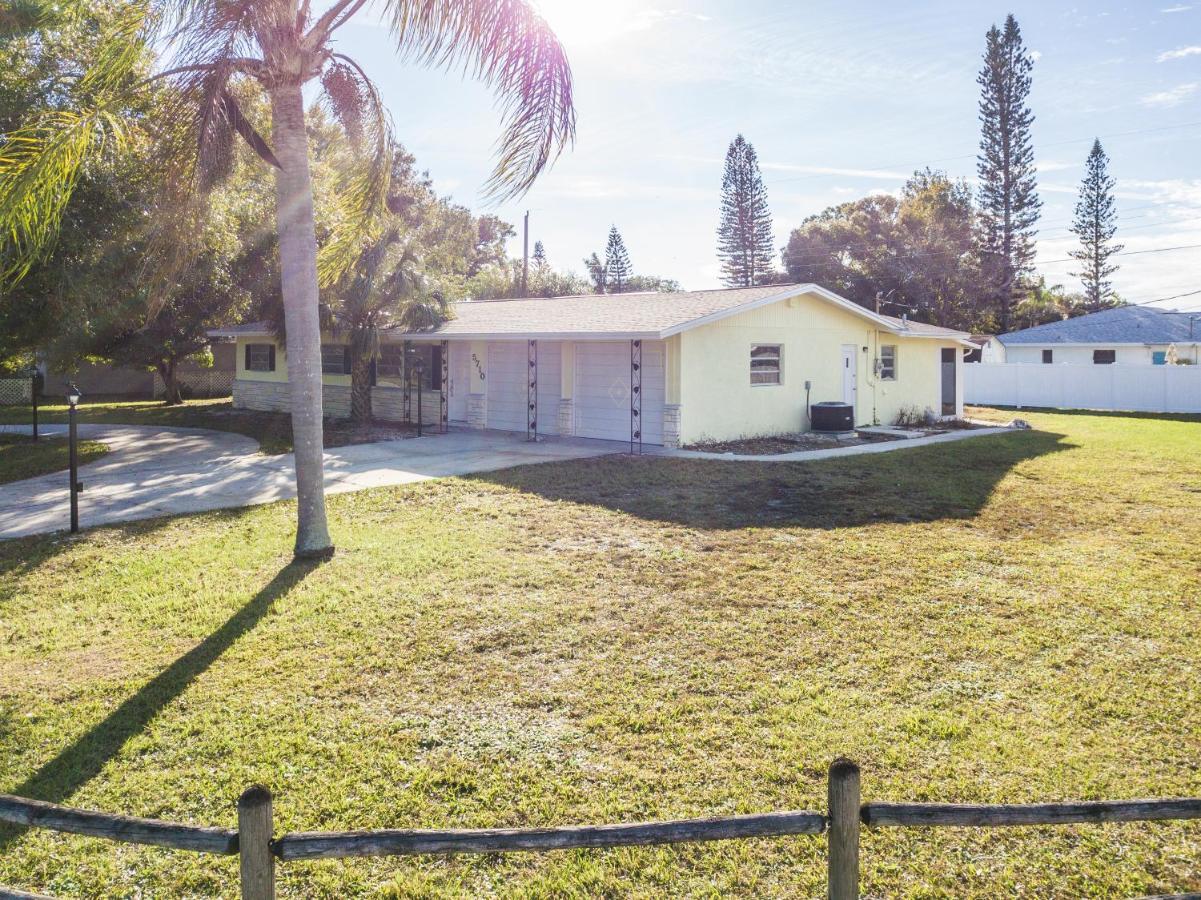 New York Avenue Rancher Sarasota Dış mekan fotoğraf